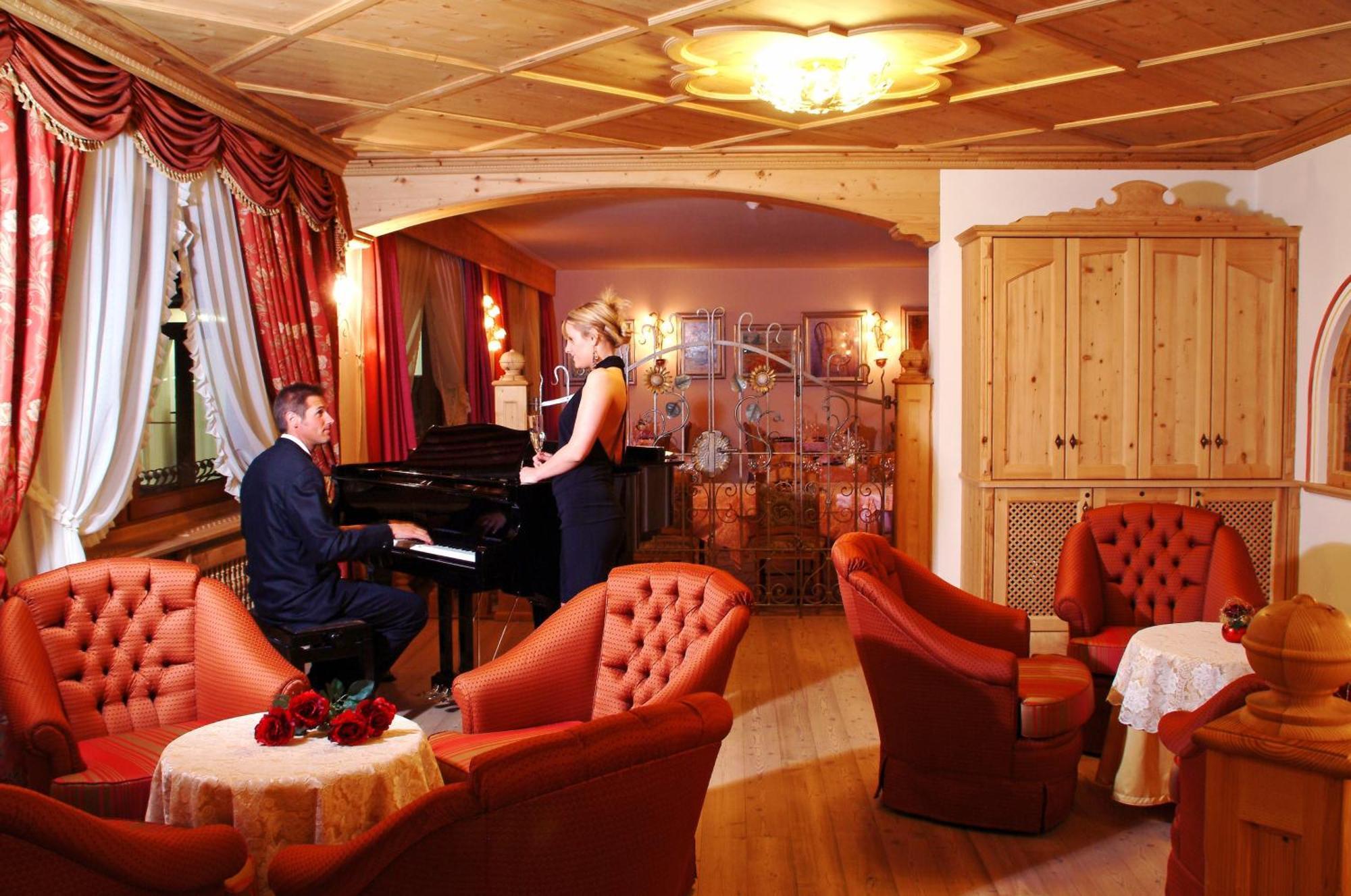 Hotel Malder Soraga Eksteriør billede